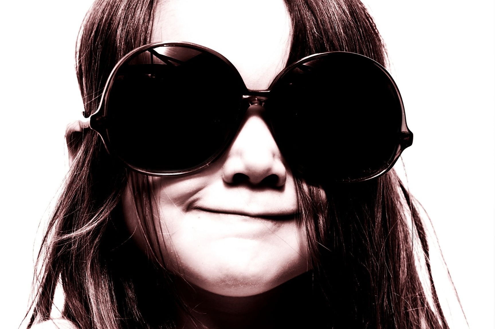 Aluminum Tin Foil on Windows? What's the Purpose?