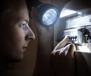 Can-a-window-AC-be-used-without-electricity